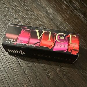 Urban Decay Vice Lipstick in Backtalk